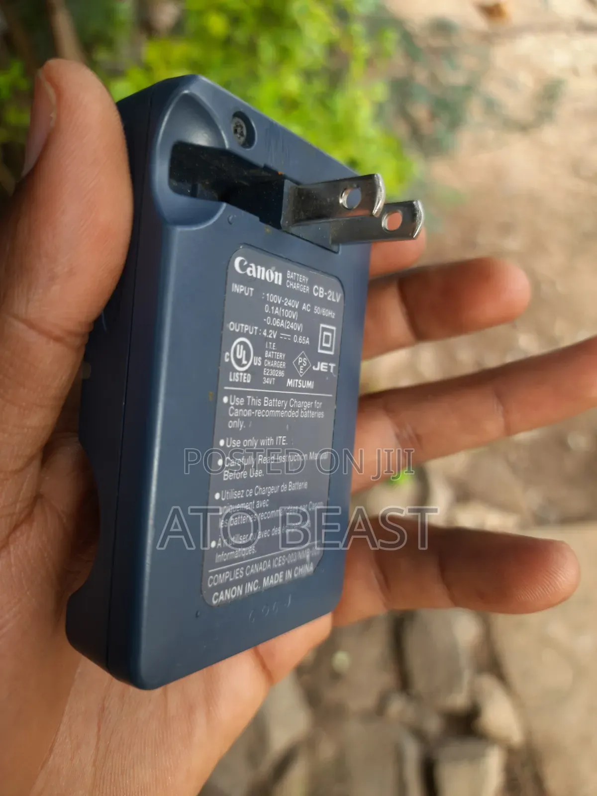 Canon Cb-2lve Battery Charger Designed for the Nb-4l Lithium-Ion .