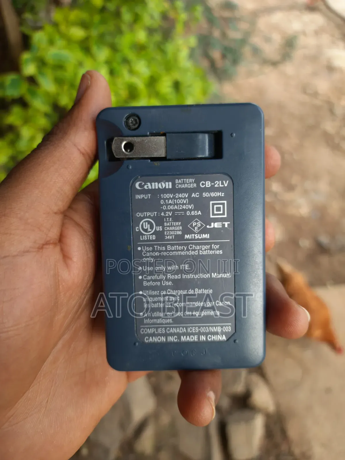 Canon Cb-2lve Battery Charger Designed for the Nb-4l Lithium-Ion .