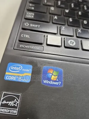 New Laptop Toshiba 4GB Intel Core i5 HDD 256GB