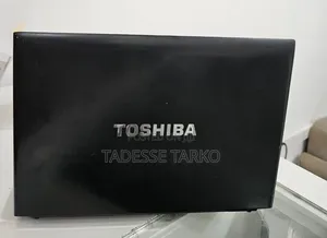 New Laptop Toshiba 4GB Intel Core i5 HDD 256GB
