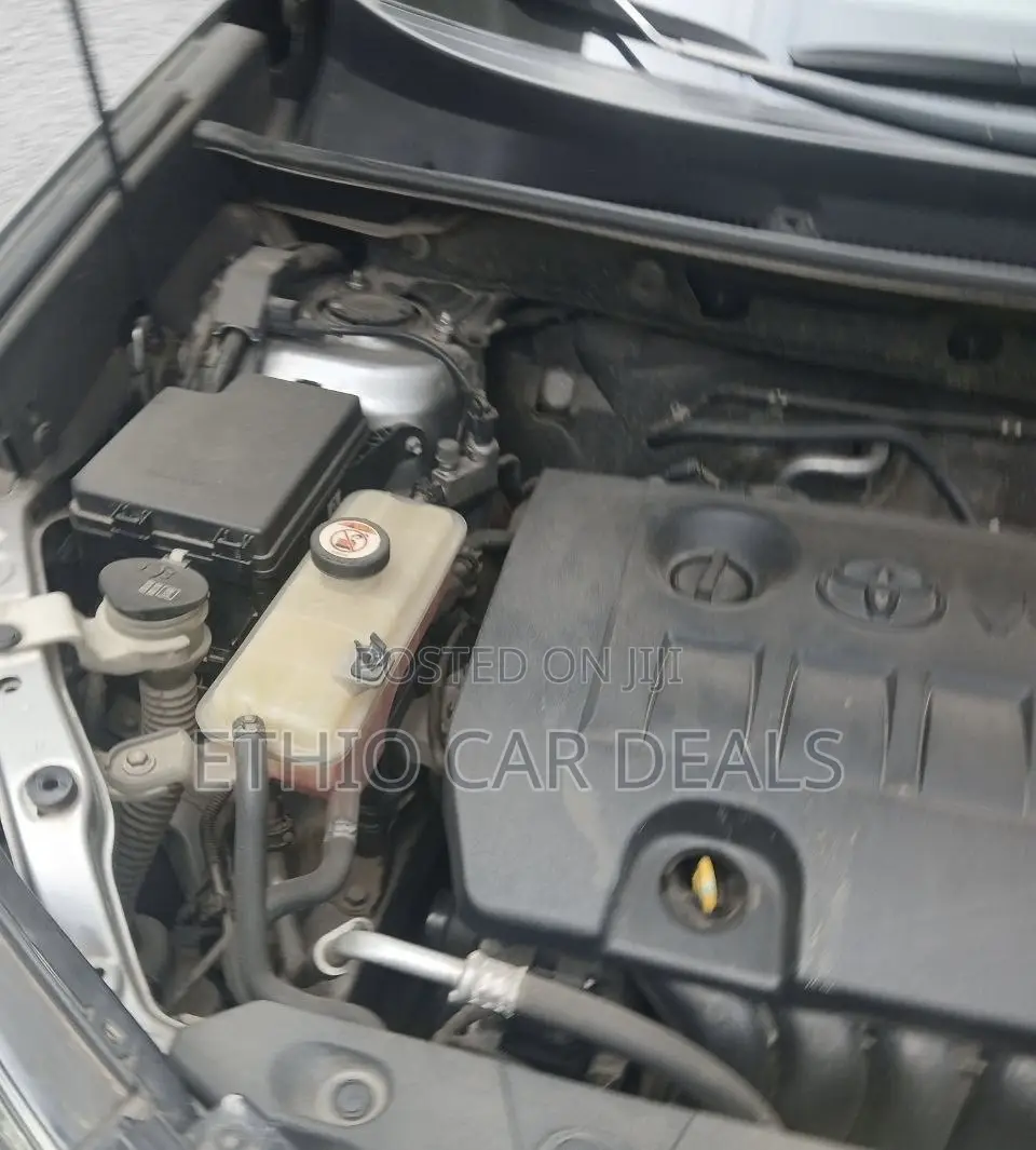 Toyota RAV4 2016 Silver