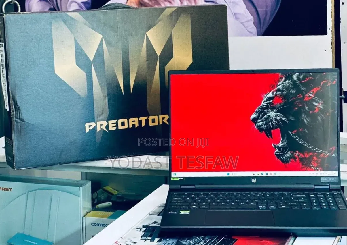 New Laptop Acer Predator Helios 18 PH18-71 16GB Intel Core i9 SSD 1T