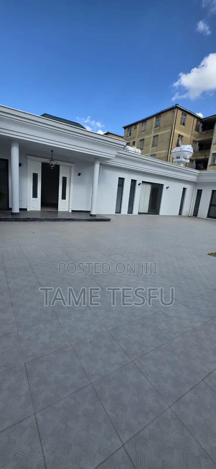 Furnished 5bdrm House in ሀያት, Bole for sale