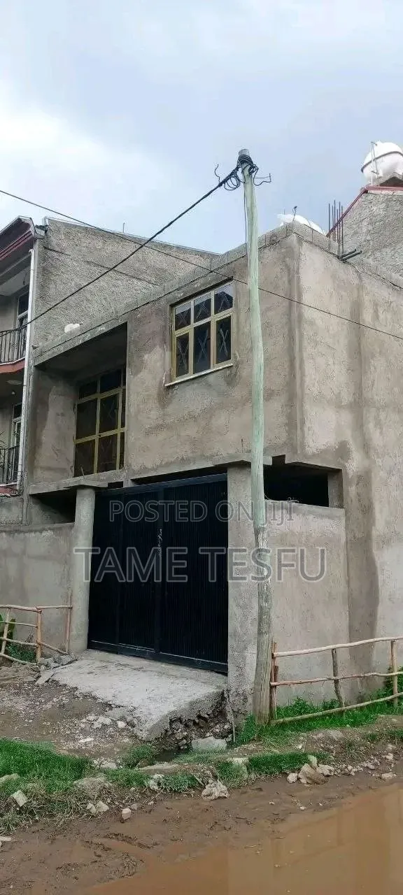 Furnished 4bdrm House in ጋርመንት, Bole for sale