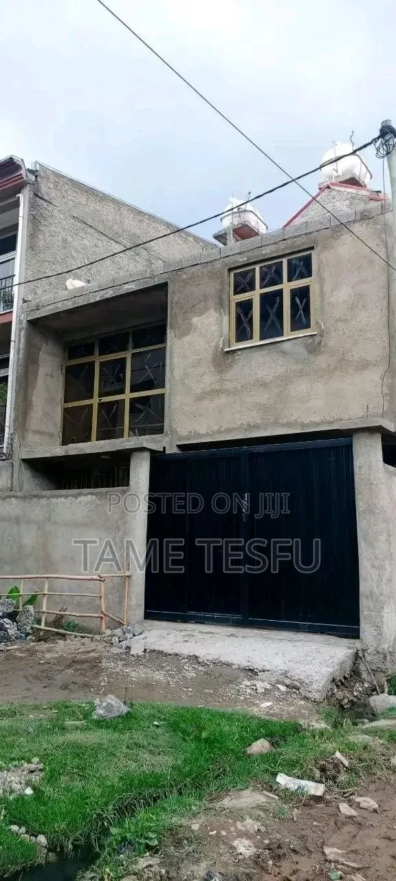 Furnished 4bdrm House in ጋርመንት, Bole for sale