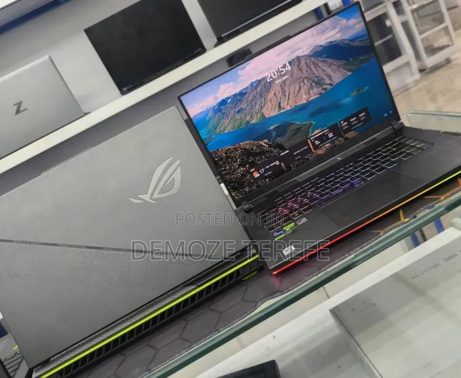 New Laptop Asus ROG Strix G15 16GB Intel Core i9 SSD 1T