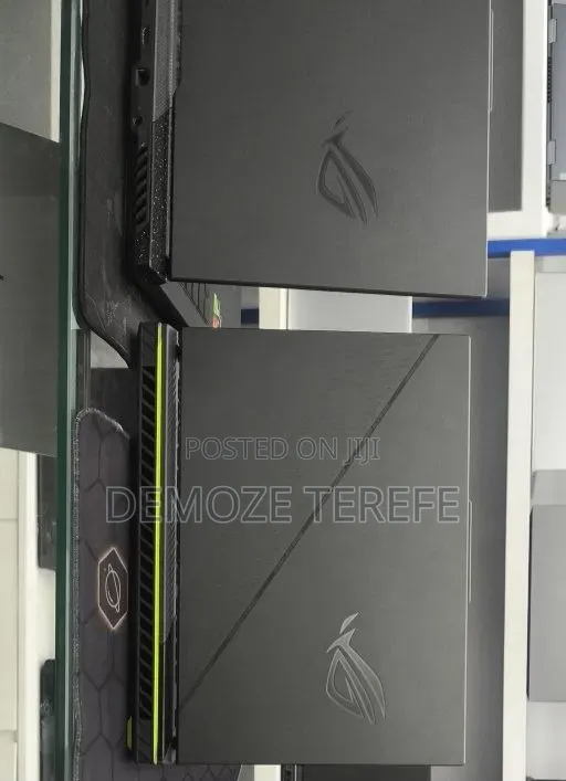 New Laptop Asus ROG Strix G15 16GB Intel Core i9 SSD 1T