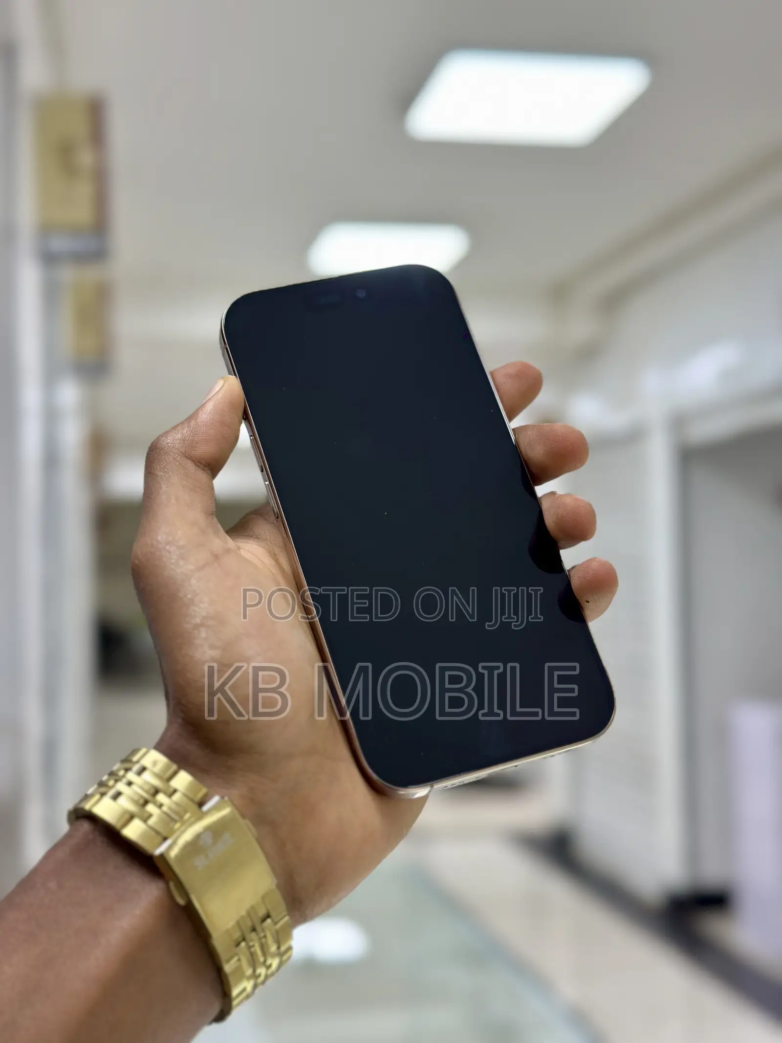 Apple iPhone 16 Pro 256 GB Gold