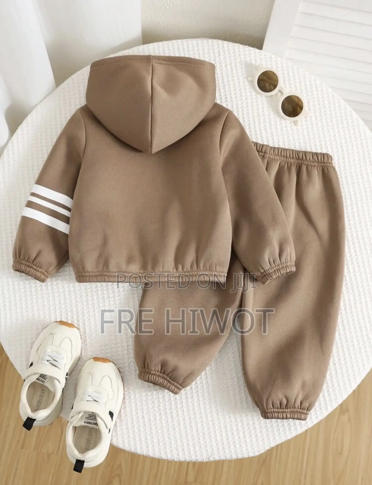 2pcs Baby Boys Thermal Lined Hoodie Sweatshirt and Jogger Pants