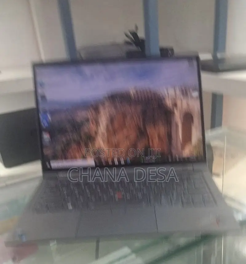 New Laptop Lenovo ThinkPad X1 Yoga 16GB Intel Core i7 SSD 512GB