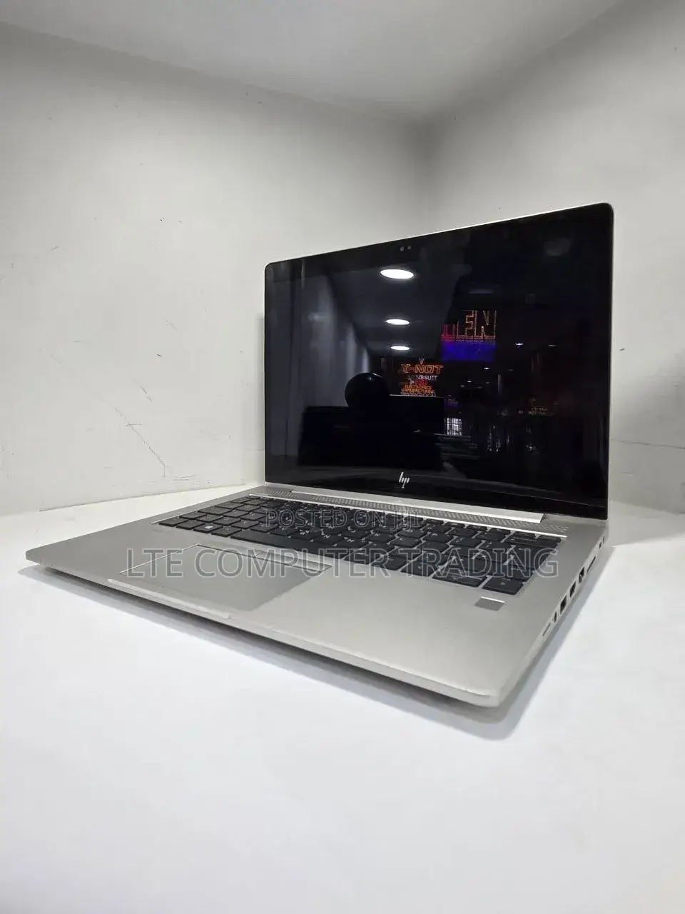 New Laptop HP EliteBook 840 G5 8GB Intel Core i5 SSD 512GB