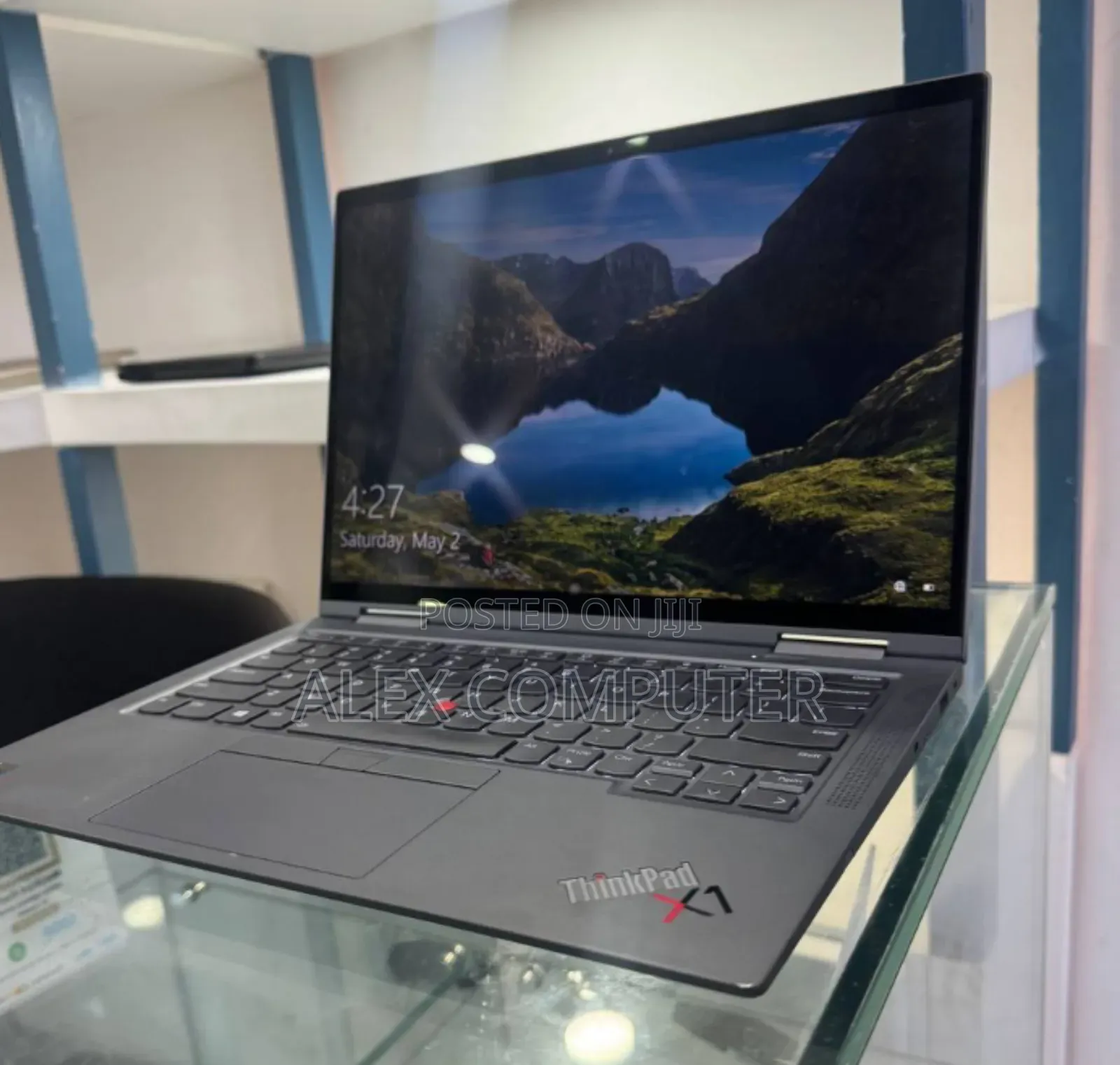 New Laptop Lenovo ThinkPad X1 Yoga 16GB Intel Core i7 SSD 512GB