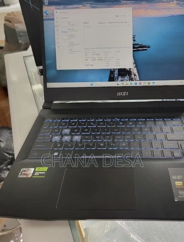 New Laptop MSI 16GB AMD Ryzen 5 SSD 512GB