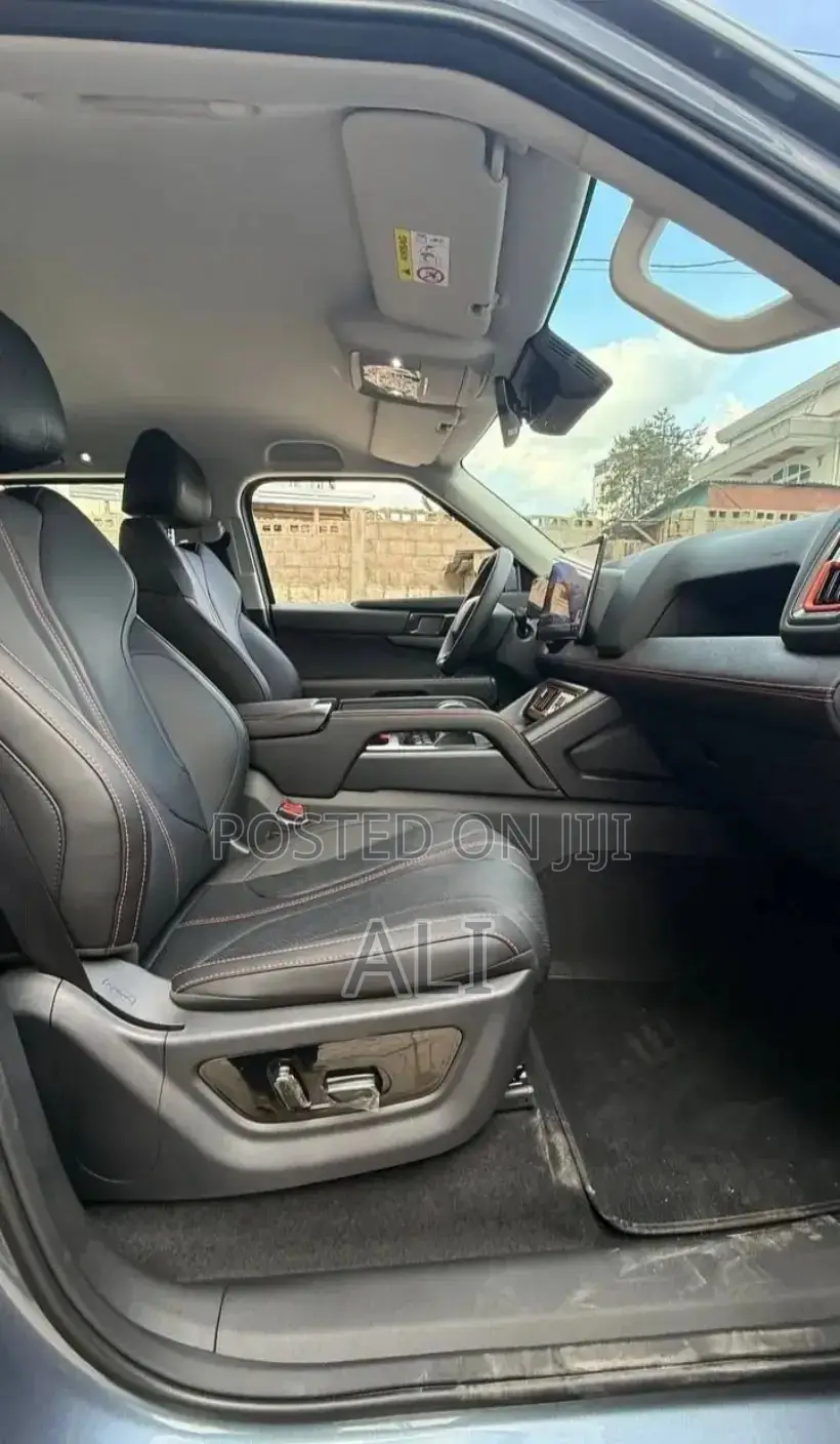 New BYD Song Plus DM-i 2025 Blue