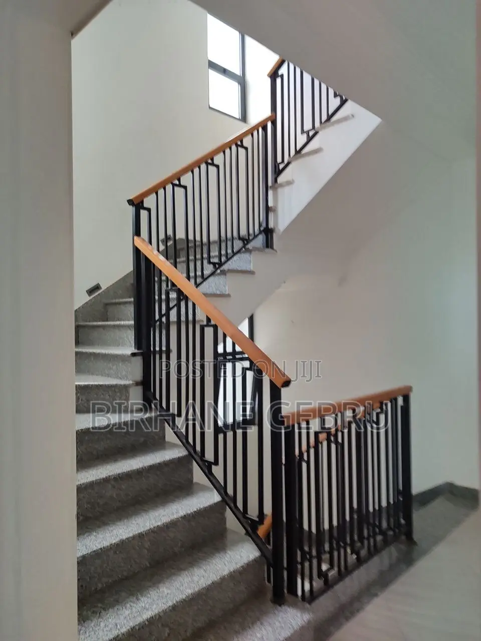 8bdrm House in G+2 House + Terrace, Bole for rent