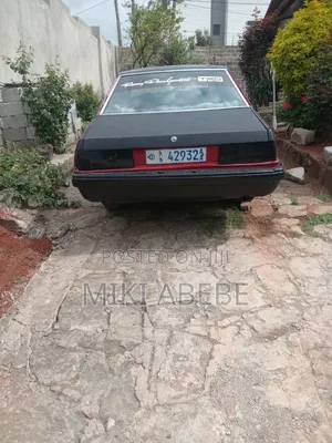 Mitsubishi Galant 1982 Red