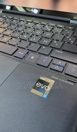 New Laptop HP Spectra 13 16GB Intel Core i7 SSD 1T