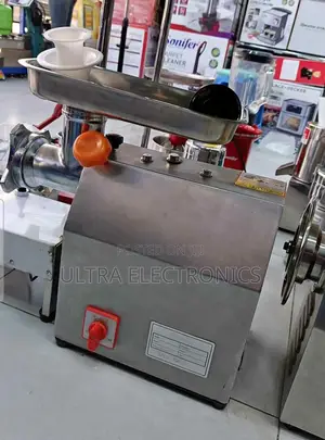 Commercial Meat Mincer/Grinder Similar in Style to Those Available Iit