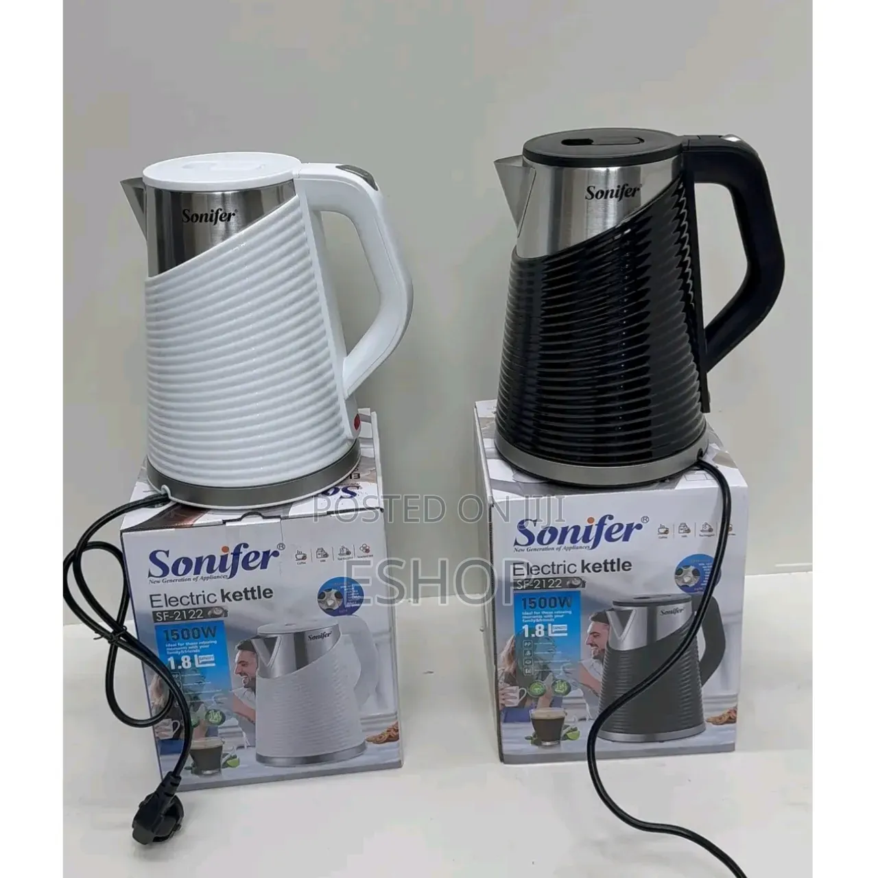 Space Saving Rotating Base Kettle