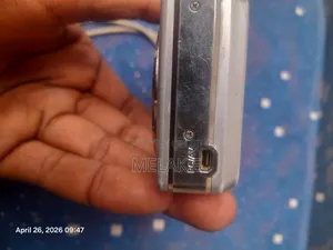 Aigo Dc-V1018 Digital Camera