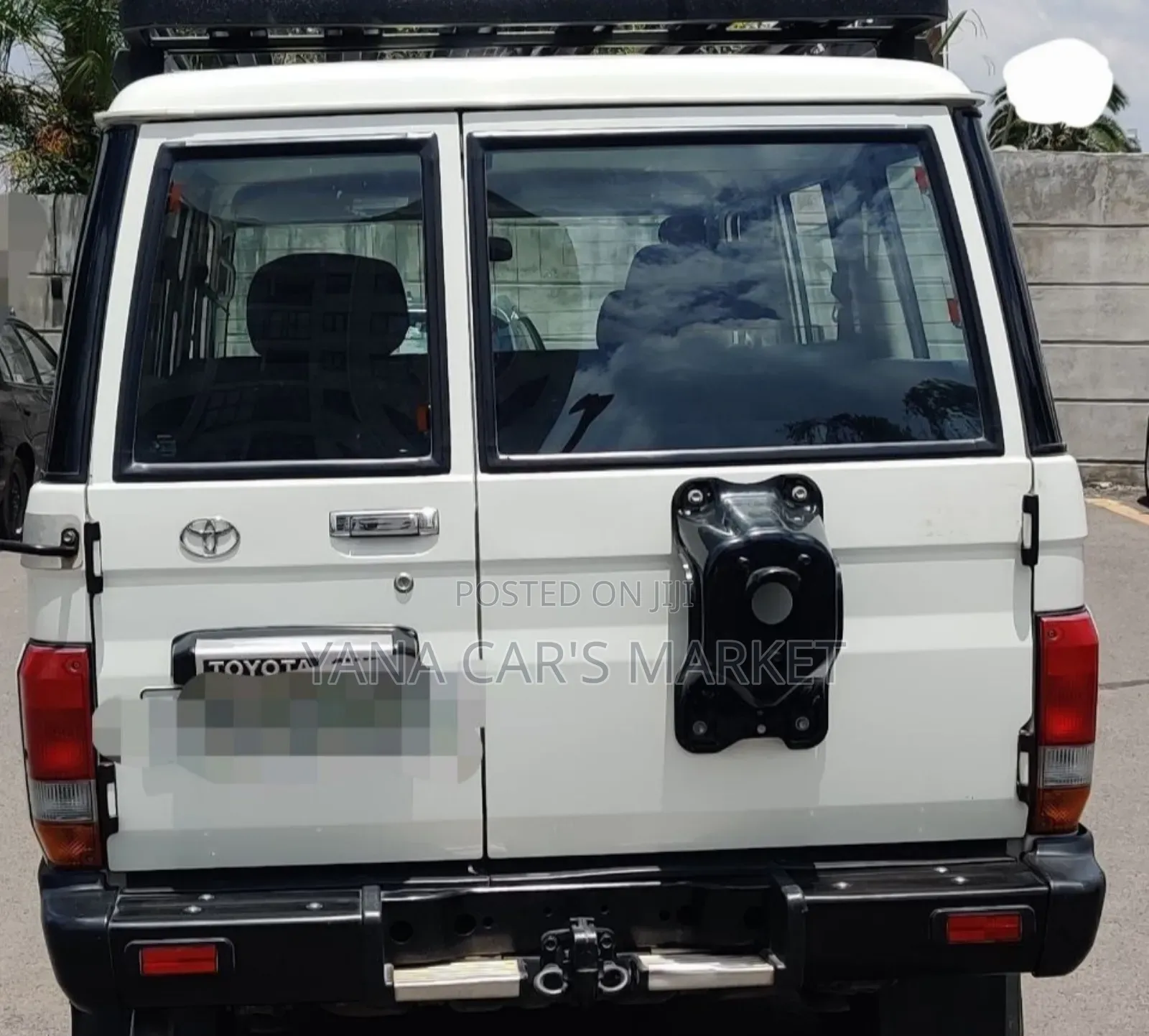 Toyota Land Cruiser 2019 White