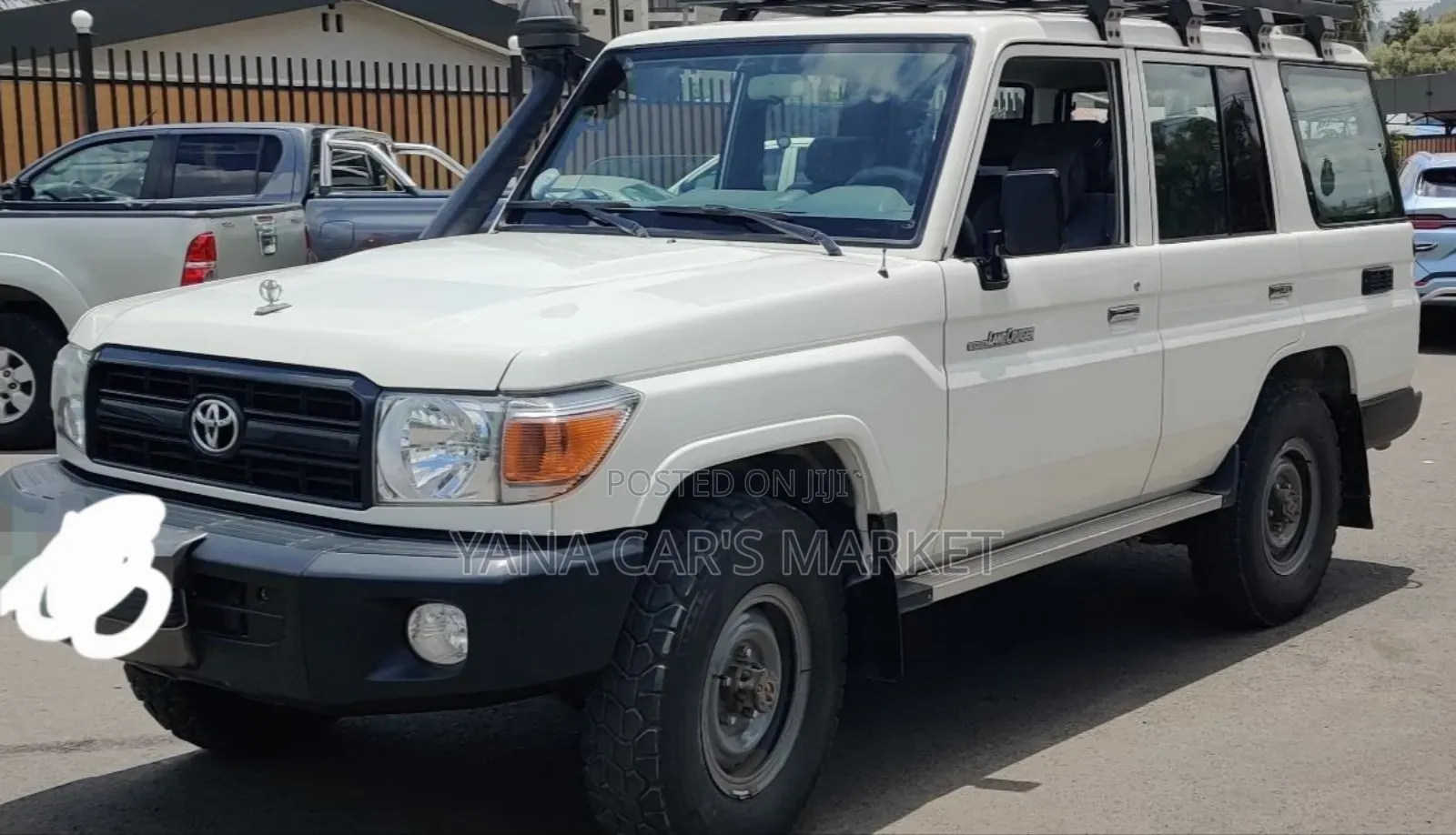 Toyota Land Cruiser 2019 White