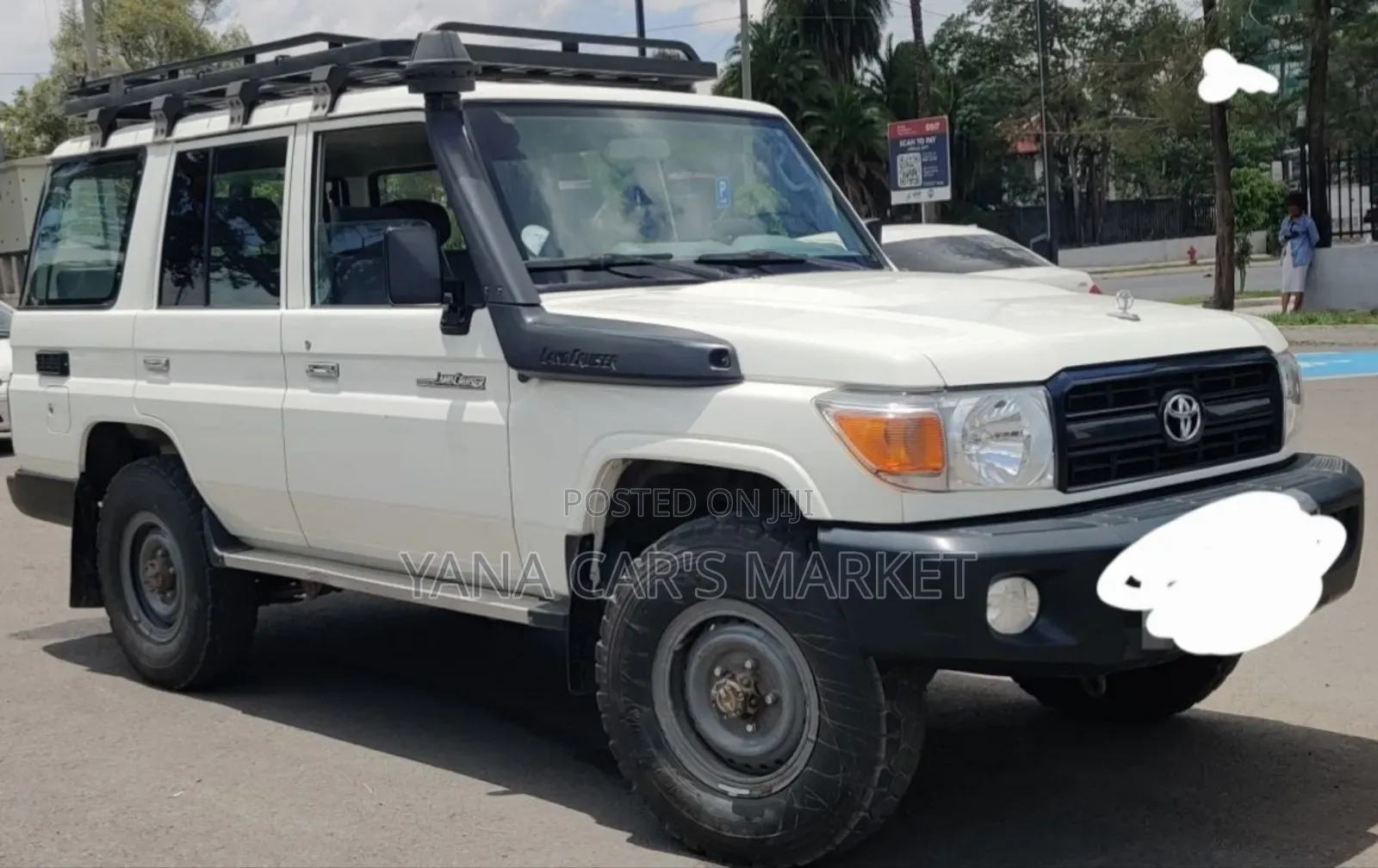 Toyota Land Cruiser 2019 White