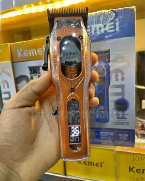 Hair Clipper Kemei Km-1877 Professional , a Rechargeable Grooming