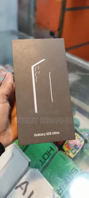 New Samsung Galaxy S25 256 GB Bronze