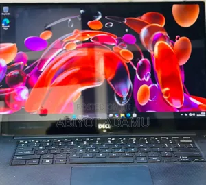 New Laptop Dell Latitude 5530 16GB Intel Core i7 SSD 500GB