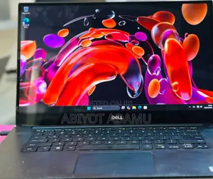 New Laptop Dell Latitude 5530 16GB Intel Core i7 SSD 500GB
