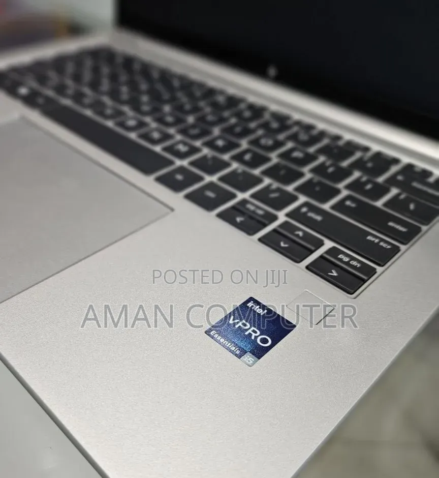 New Laptop HP EliteBook 840 G10 16GB Intel Core i5 SSD 512GB