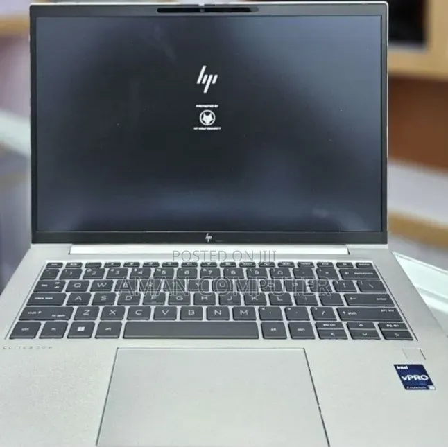 New Laptop HP EliteBook 840 G10 16GB Intel Core i5 SSD 512GB