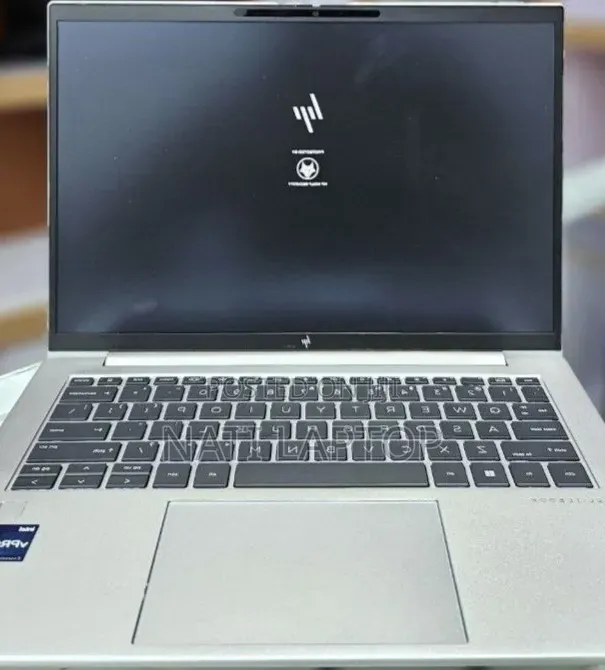 New Laptop HP EliteBook 840 G10 16GB Intel Core i5 SSD 512GB