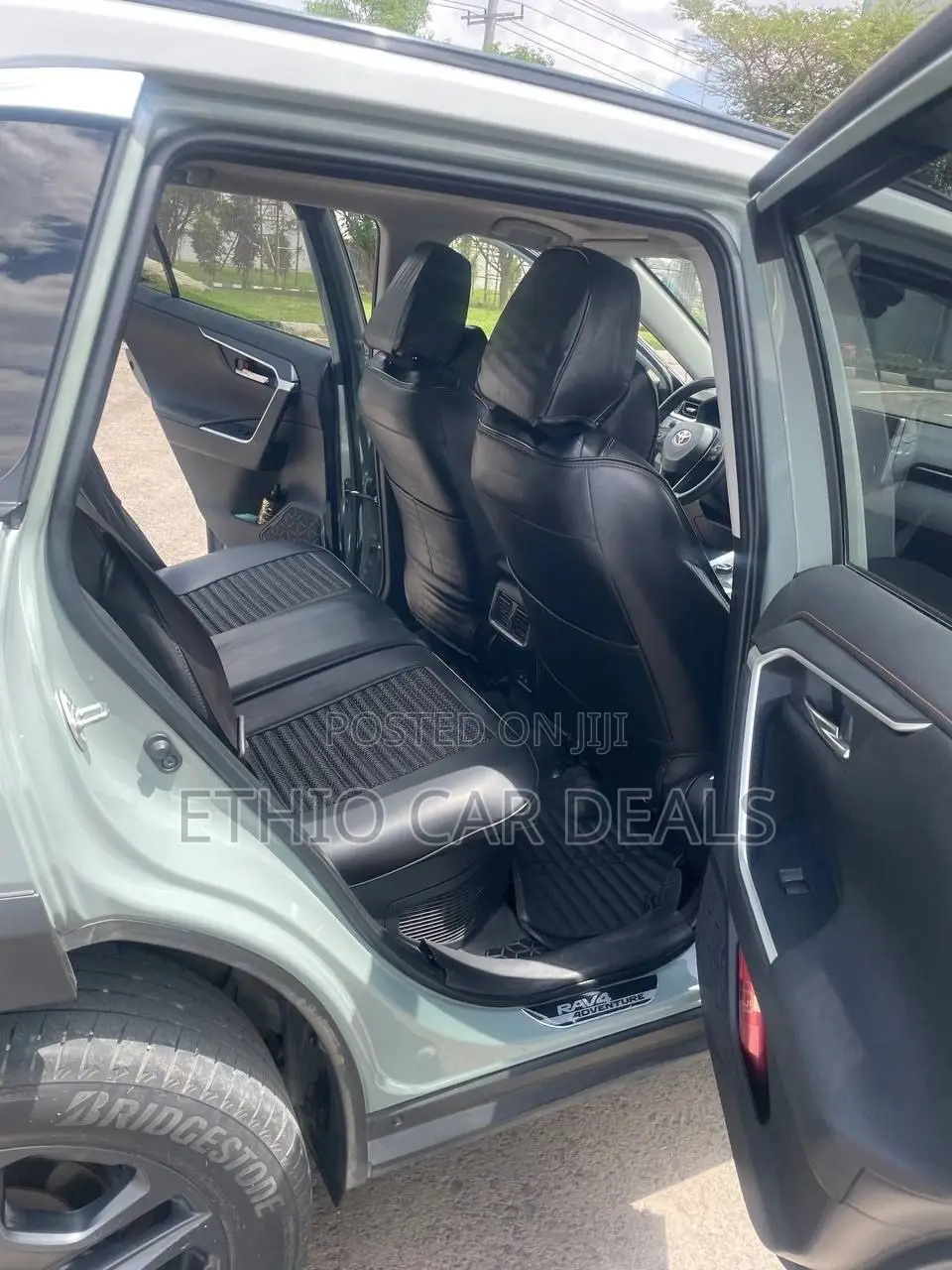 Toyota RAV4 2023 Green