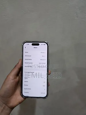 New Apple iPhone 17 256 GB Green