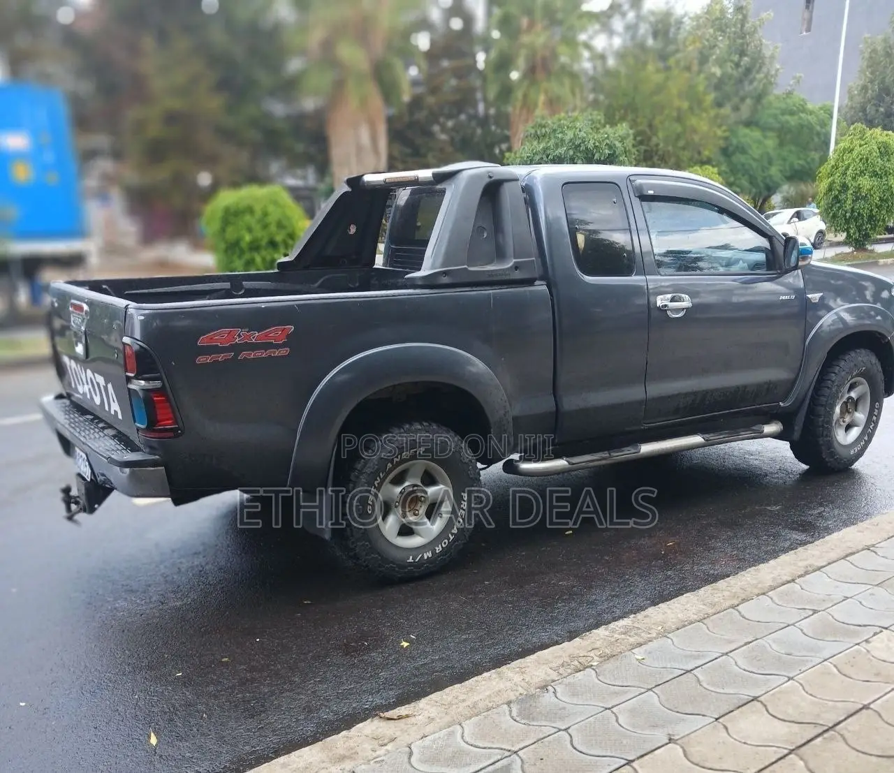 Toyota Hilux 2010 Black