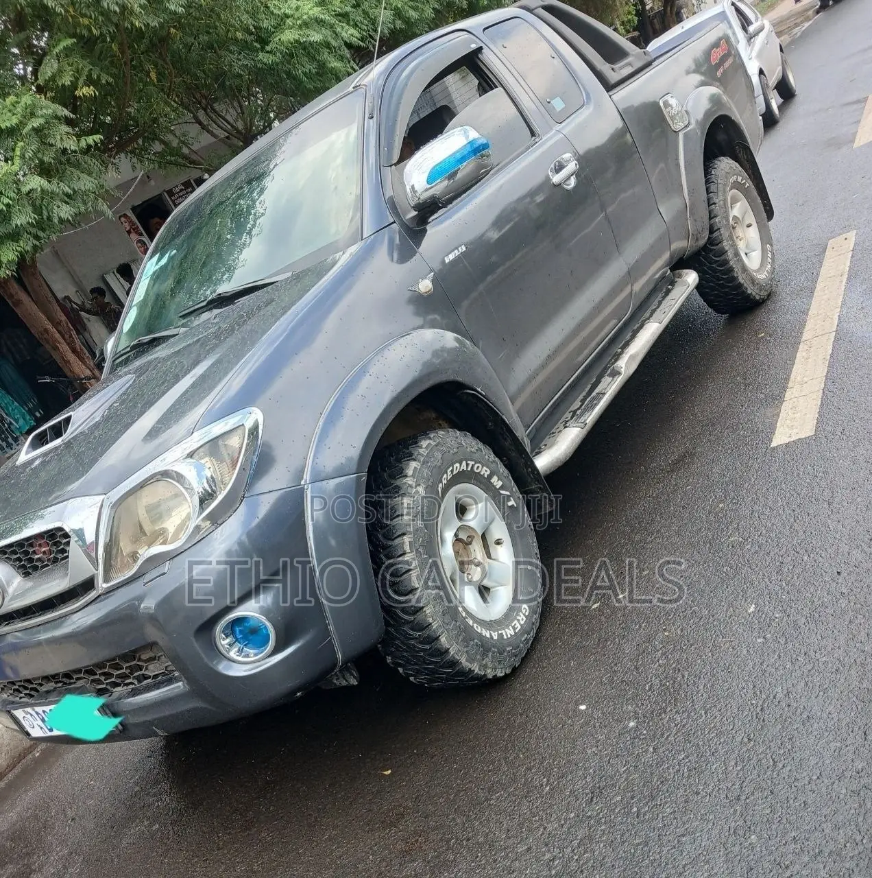 Toyota Hilux 2010 Black