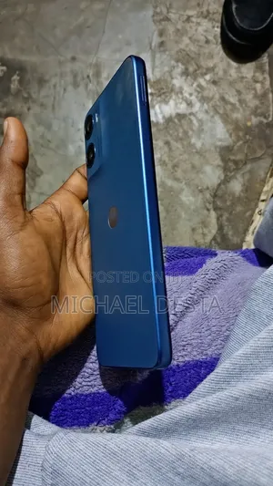New Motorola Moto G06 64 GB Blue