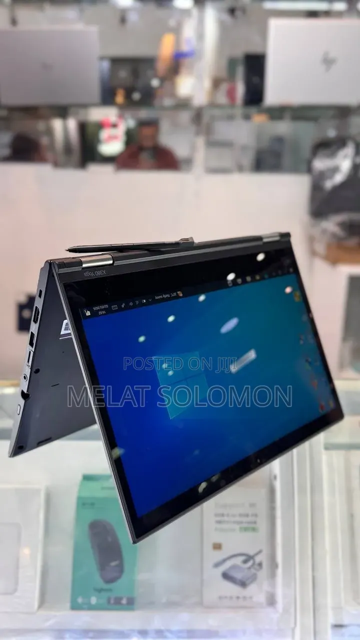 Laptop Lenovo ThinkPad X380 Yoga 8GB Intel Core i7 SSD 256GB