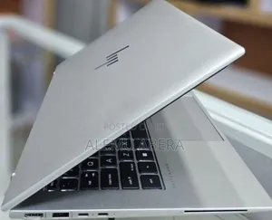 New Laptop HP EliteBook 840 G10 16GB Intel Core i5 SSD 512GB
