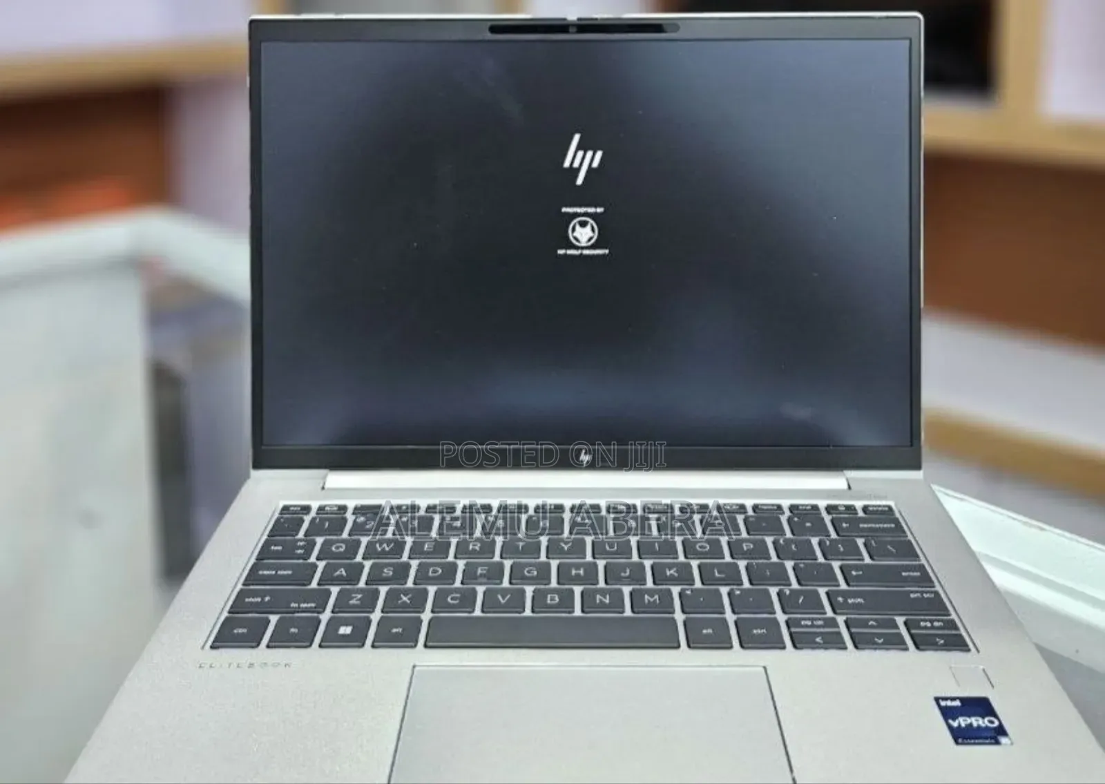 New Laptop HP EliteBook 840 G10 16GB Intel Core i5 SSD 512GB
