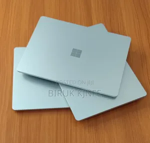 New Laptop Microsoft Surface Go 2 16GB Intel Core i5 SSD 512GB