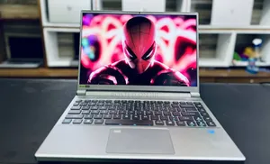New Laptop Acer 16GB Intel Core i7 SSD 1T