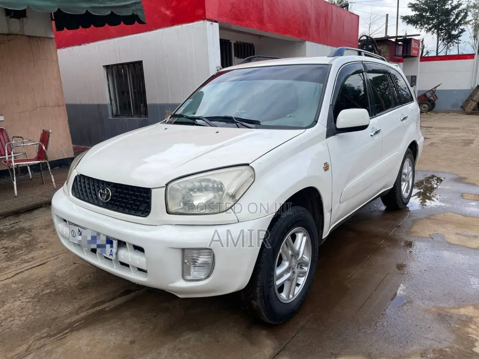 Toyota RAV4 Automatic 2003 White