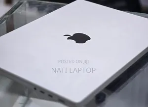 New Apple MacBook Pro 2025 M5 14-inch 16GB Apple M5 Pro SSD 512GB