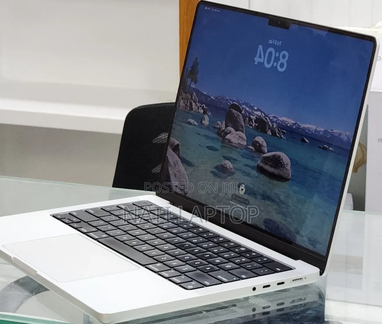 New Laptop Apple MacBook Pro M1 16GB Apple M1 Pro SSD 512GB