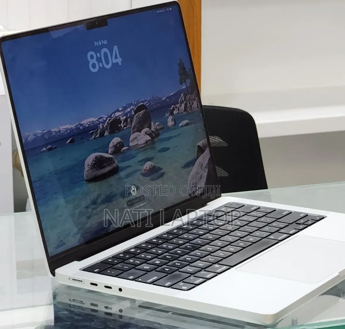 New Laptop Apple MacBook Pro M1 16GB Apple M1 Pro SSD 512GB