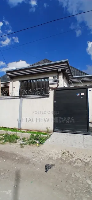 Furnished 4bdrm House in Oromia-Finfinne for sale