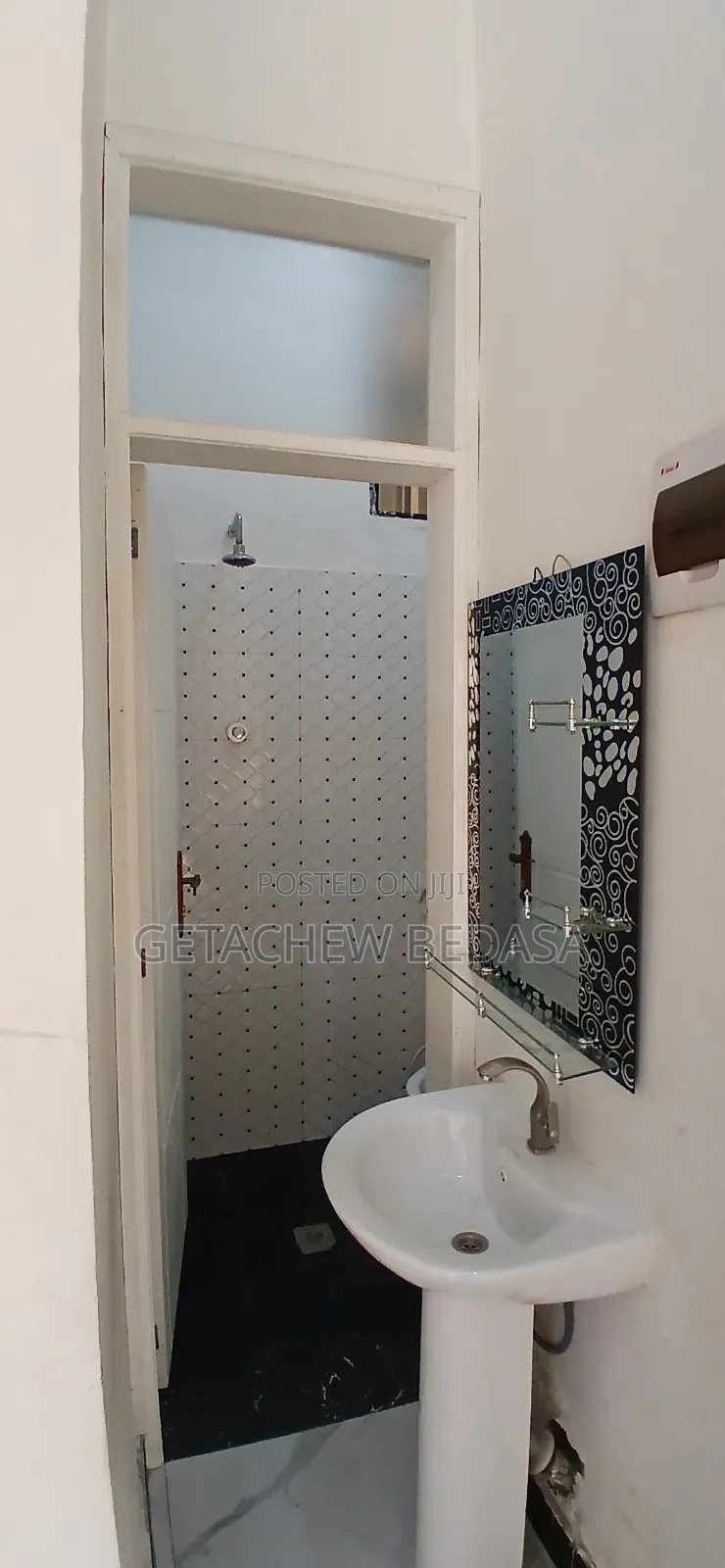 Furnished 4bdrm House in Oromia-Finfinne for sale